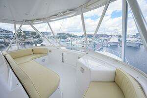 2004 Viking 56 Convertible thumbnail 21