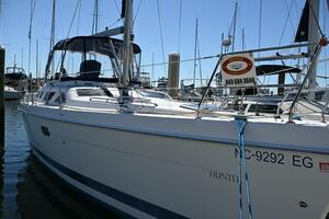 44ft Hunter Yacht For Sale