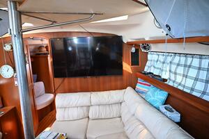 44ft Hunter Yacht For Sale