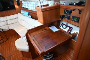 44ft Hunter Yacht For Sale