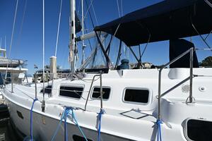 44ft Hunter Yacht For Sale