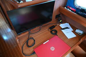 44ft Hunter Yacht For Sale