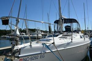 44ft Hunter Yacht For Sale
