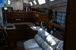 44ft Hunter Yacht For Sale