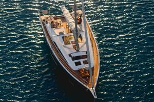 47ft Beneteau Yacht For Sale