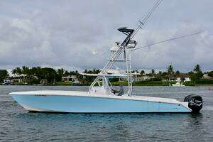 2014 Venture 39CC thumbnail 9
