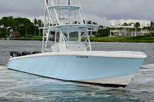 2014 Venture 39CC thumbnail 2