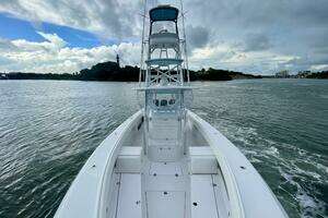 2014 Venture 39CC thumbnail 13