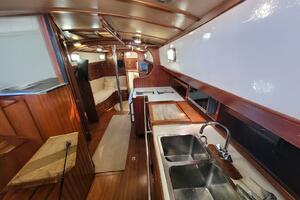 Albatross 37ft Tayana Yacht For Sale