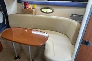 2008 Bayliner 320 thumbnail 7