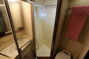 43ft Hatteras Yacht For Sale