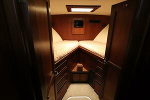 43ft Hatteras Yacht For Sale