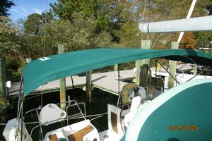 37' Beneteau bimini2