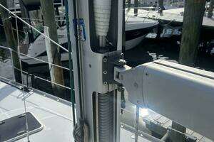 2007 Beneteau 373 thumbnail 20