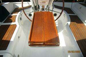 2007 Beneteau 373 thumbnail 43