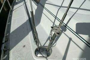 2007 Beneteau 373 thumbnail 28