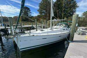 2007 Beneteau 373 thumbnail 1