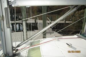 37' Beneteai boom vang1