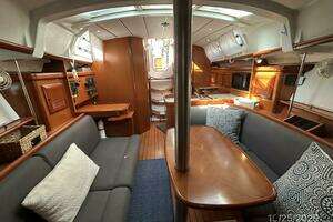 2007 Beneteau 373 thumbnail 49