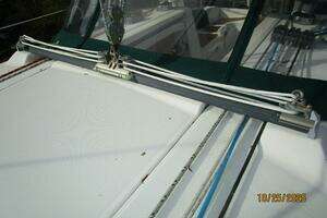 2007 Beneteau 373 thumbnail 25