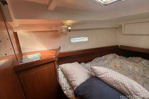 2007 Beneteau 373 thumbnail 62