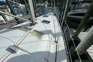 2007 Beneteau 373 thumbnail 9