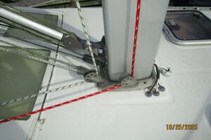 37' Beneteau mast base2