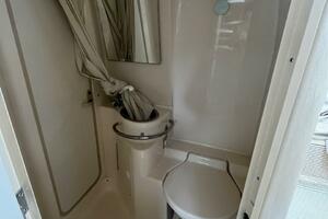 Kim s Cottage 31ft Sea Ray Yacht For Sale