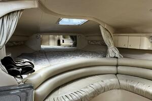 Kim s Cottage 31ft Sea Ray Yacht For Sale