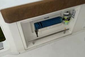 33ft Caymas Yacht For Sale