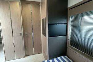 2020 Sunseeker 74 Sport Yacht thumbnail 39