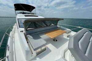 2020 Sunseeker 74 Sport Yacht thumbnail 24