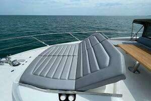 2020 Sunseeker 74 Sport Yacht thumbnail 21