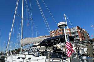 2007 Beneteau 373 thumbnail 75