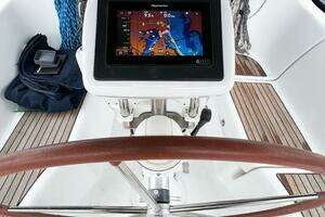 2007 Beneteau 373 thumbnail 23