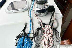 2007 Beneteau 373 thumbnail 24