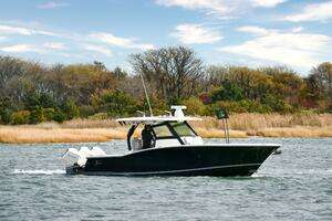  2020 Scout 355 LXF Yacht For Sale in Fort Lauderdale FL