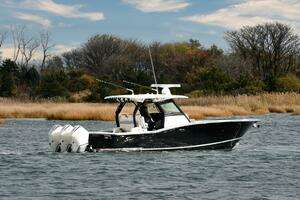  2020 Scout 355 LXF Yacht For Sale in Fort Lauderdale FL