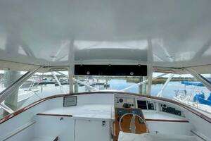 2005 Custom Carolina 40 DeSanti thumbnail 35
