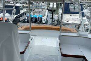 2005 Custom Carolina 40 DeSanti thumbnail 44