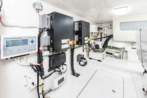 6035ed47 078d 40bf Bab9 384a3076bbff