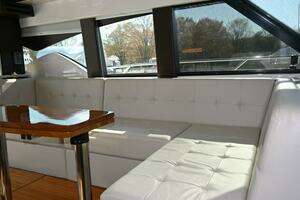 2017 Tiara Yachts 44 Coupe thumbnail 16