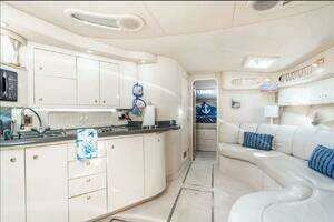 1997 Sea Ray 400 Sundancer thumbnail 23