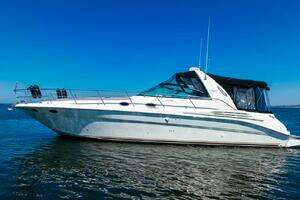 1997 Sea Ray 400 Sundancer thumbnail 6