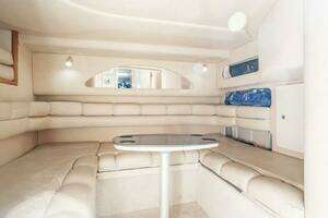 1997 Sea Ray 400 Sundancer thumbnail 27