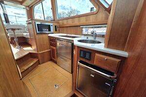 2017 Sabre 42 Salon Express thumbnail 20