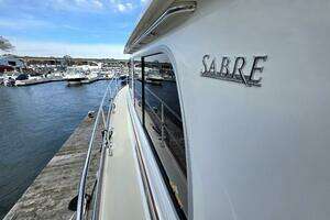 2017 Sabre 42 Salon Express thumbnail 11