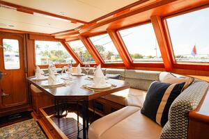 Insignia 86ft Outer Reef Yachts Yacht For Sale