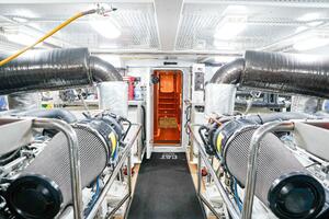 Insignia 86ft Outer Reef Yachts Yacht For Sale