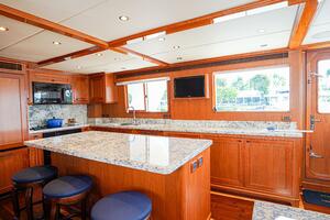 Insignia 86ft Outer Reef Yachts Yacht For Sale